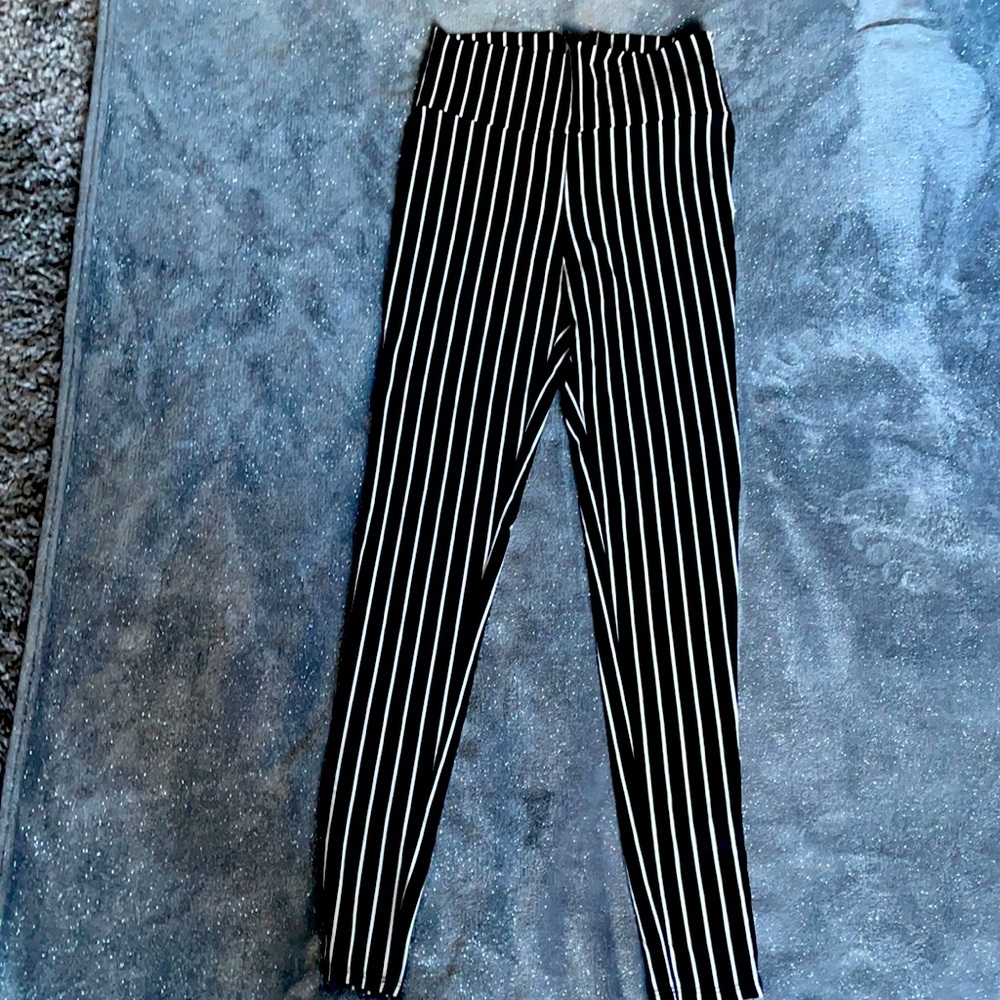 NWT Seduction High wasted pants
